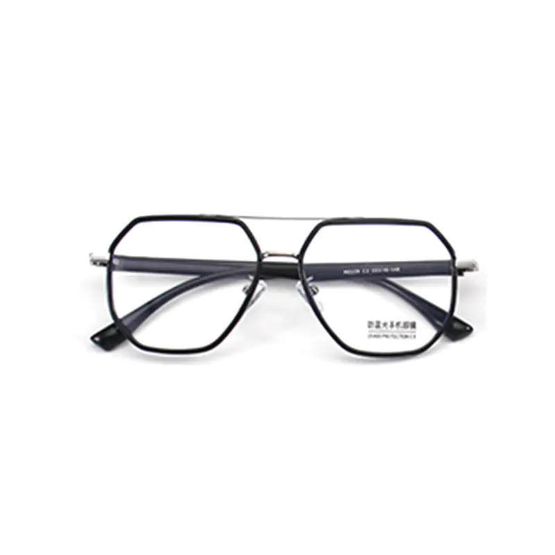 Blue Light Reduction Glasses combine lightweight frames and functional lens designs for comfortable daily wearing experiences.